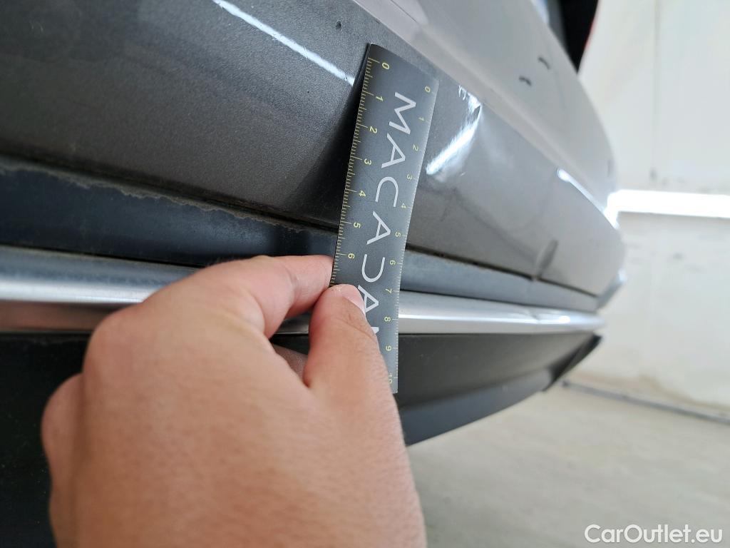  Audi  A4  Avant 30 TDI Business Line 2.0 TDI 135CV BVA7 E6d #6