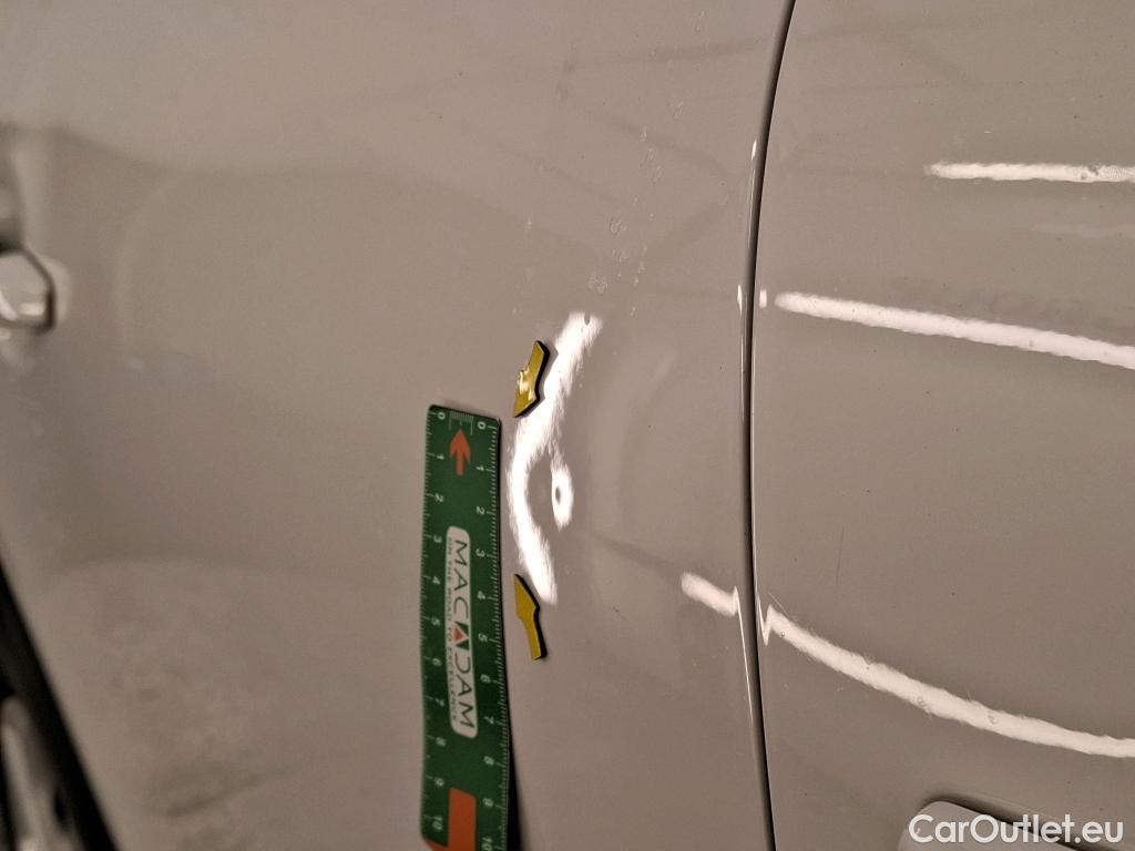  Citroen  C3  Feel Business 1.2 PureTech 80CV BVM5 E6d #8