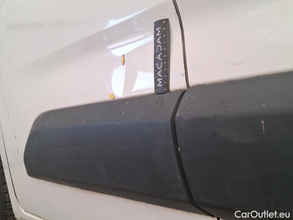  Citroen  Berlingo  Fourgon Club M 650 1.5 BlueHDi 75CV BVM5 E6dT #32