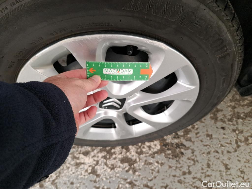  Citroen  C3  Feel Business 1.2 PureTech 80CV BVM5 E6d #14