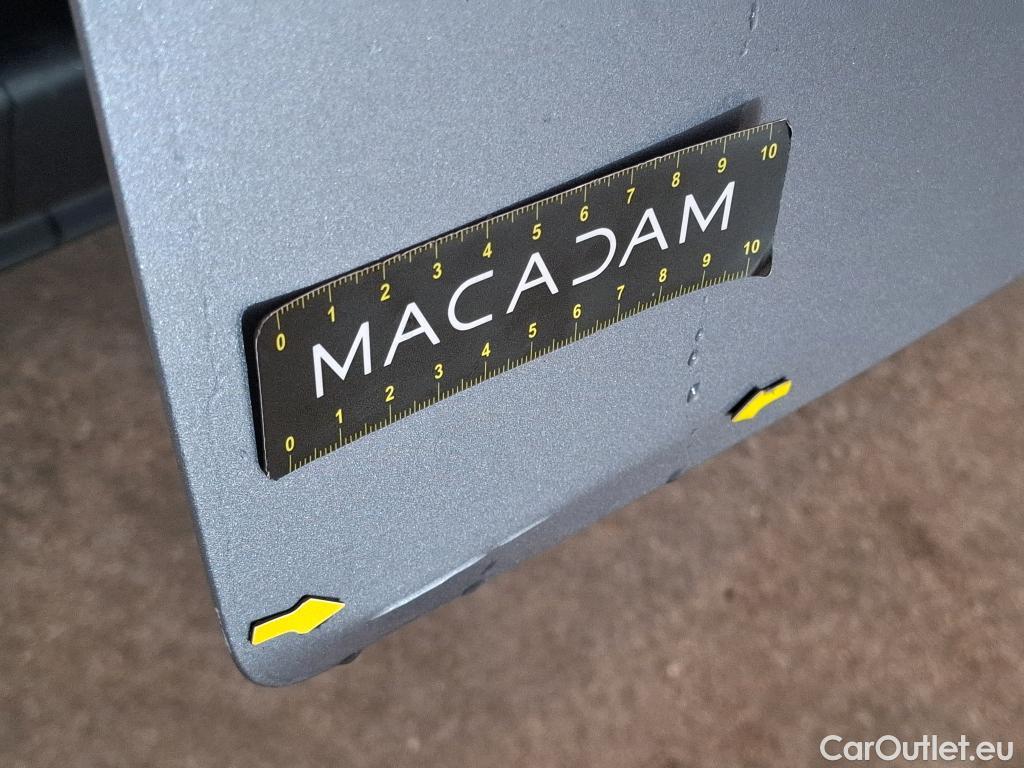  Citroen  Berlingo CITROEN  / 2018 / 5P / monospace Taille XL PureTech 130 S&S EAT8 Shine #12