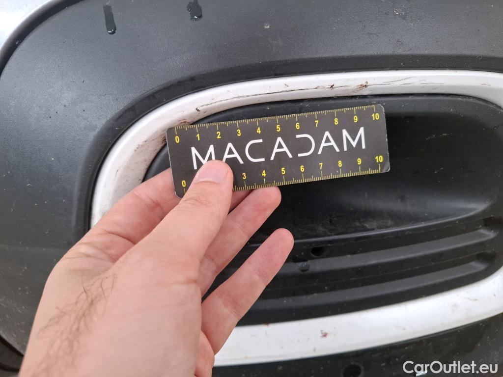  Citroen  Berlingo CITROEN  / 2018 / 5P / monospace Taille XL PureTech 130 S&S EAT8 Shine #36