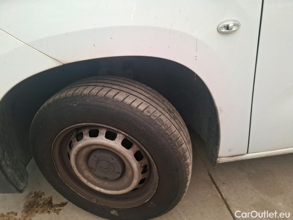  Citroen  Berlingo  Fourgon Club M 650 1.5 BlueHDi 75CV BVM5 E6dT #47