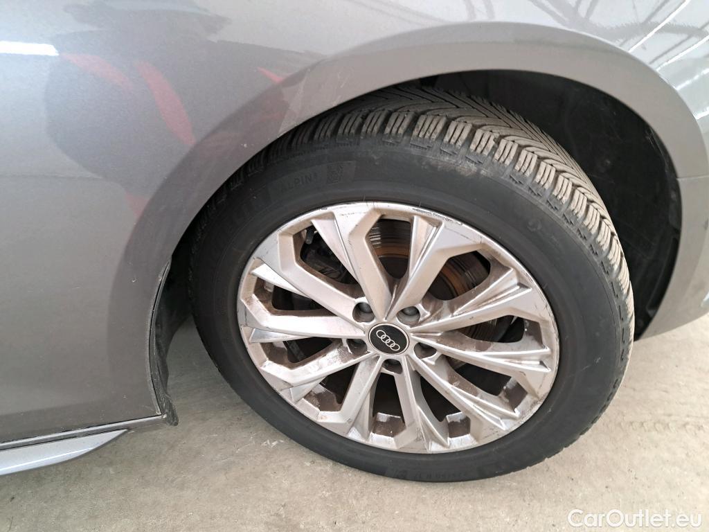  Audi  A4  Avant 30 TDI Business Line 2.0 TDI 135CV BVA7 E6d #19
