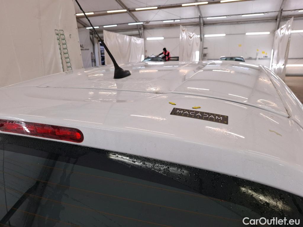  Citroen  C3  Société Feel Nav 1.5 BlueHDI 100CV BVM5 E6dT #32