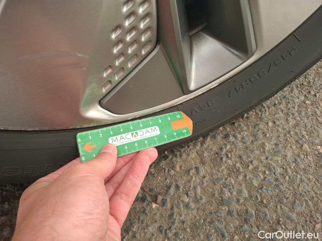  Hyundai  Konna Kona Creative Electrique 2WD 39kWh BVA #6