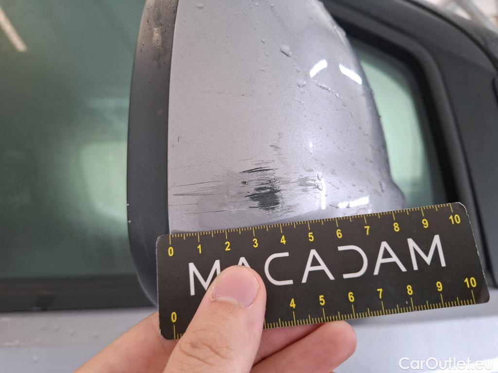  Citroen  Berlingo CITROEN  / 2018 / 5P / monospace Taille XL PureTech 130 S&S EAT8 Shine #41