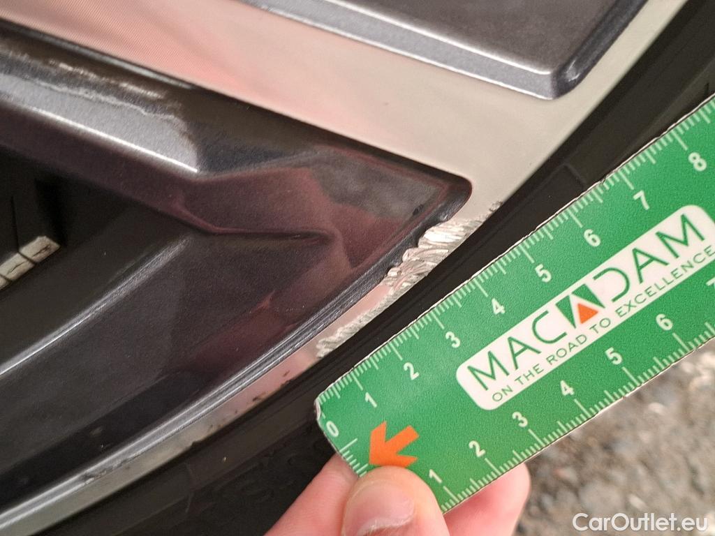  Bmw  Serie 1 BMW Série 1 / 2019 / 5P / Berline 116i DKG7 Business Design #14