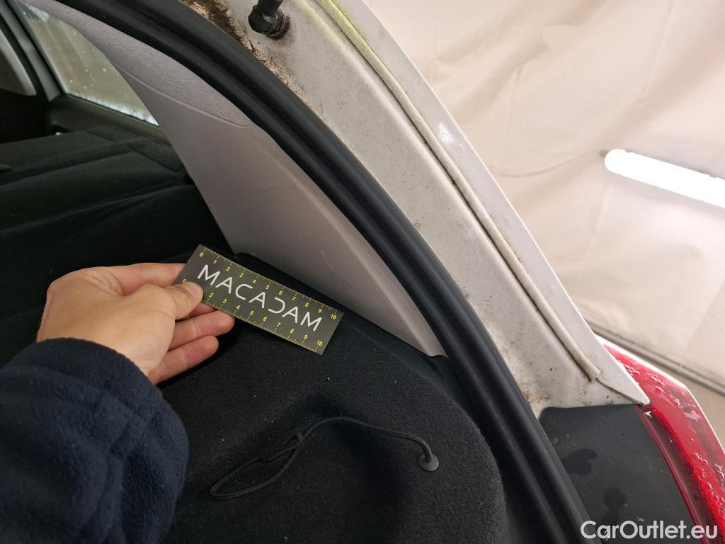  Citroen  C3  Société Feel Nav 1.5 BlueHDI 100CV BVM5 E6dT #17