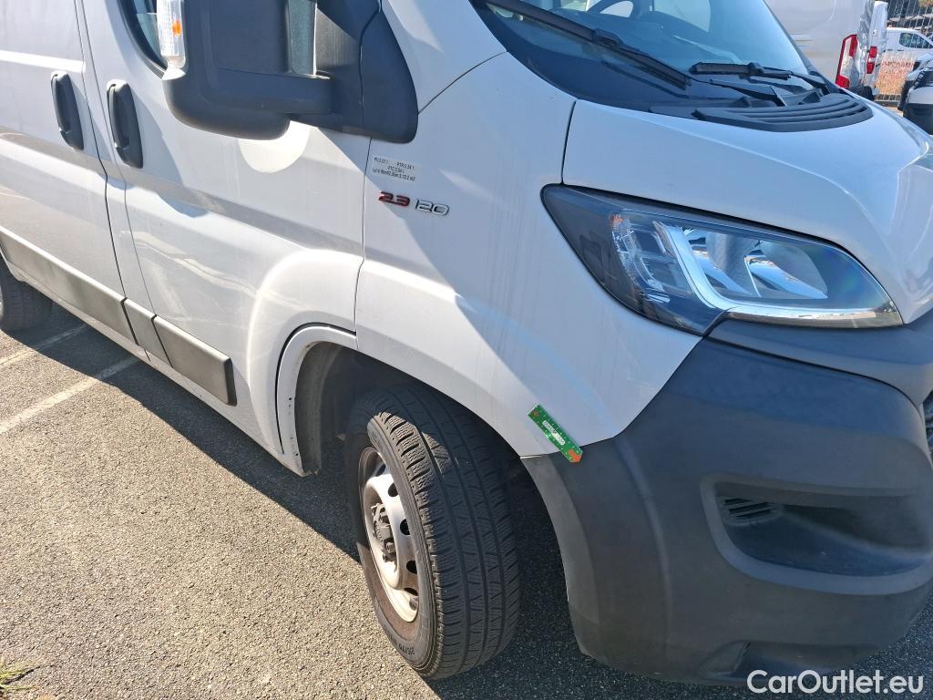 Fiat  Ducato FIAT   2014  4P  Fourgon tôlé 2 3 Multijet 120 3 0 C H1 Business #26