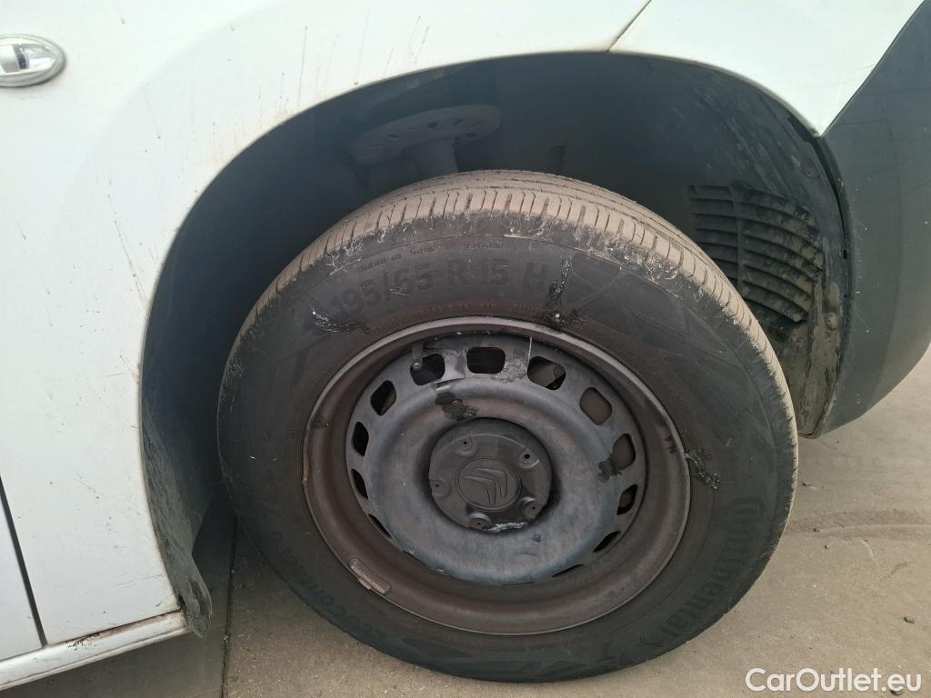  Citroen  Berlingo  Fourgon Club M 650 1.5 BlueHDi 75CV BVM5 E6dT #24