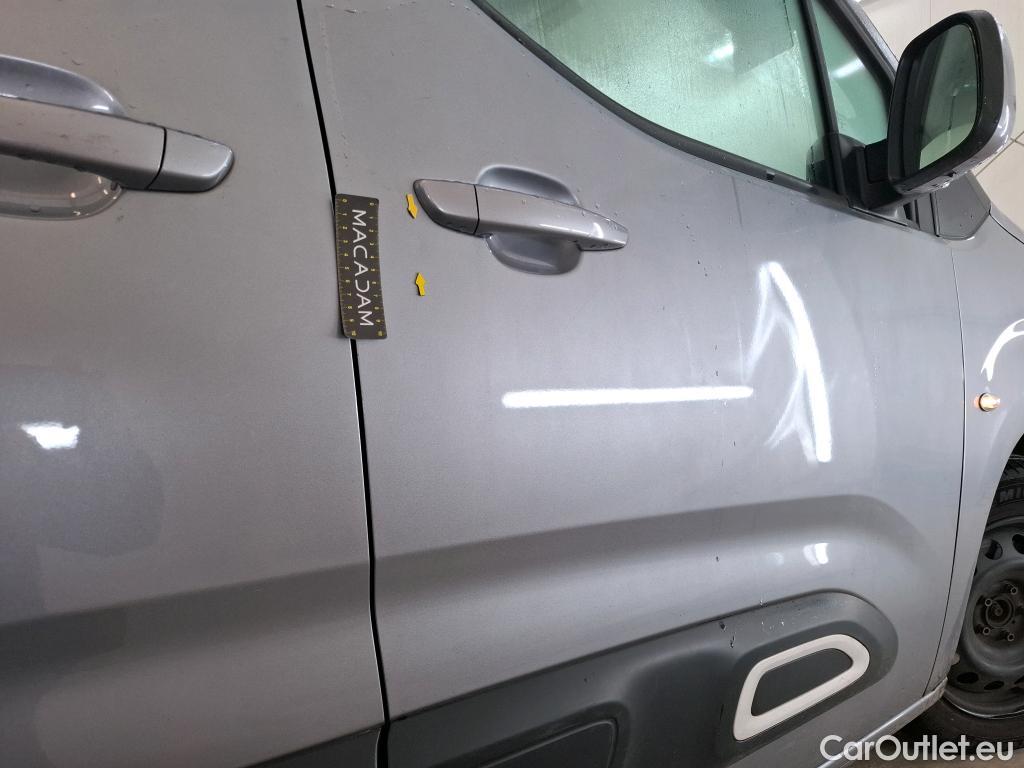  Citroen  Berlingo CITROEN  / 2018 / 5P / monospace Taille XL PureTech 130 S&S EAT8 Shine #28