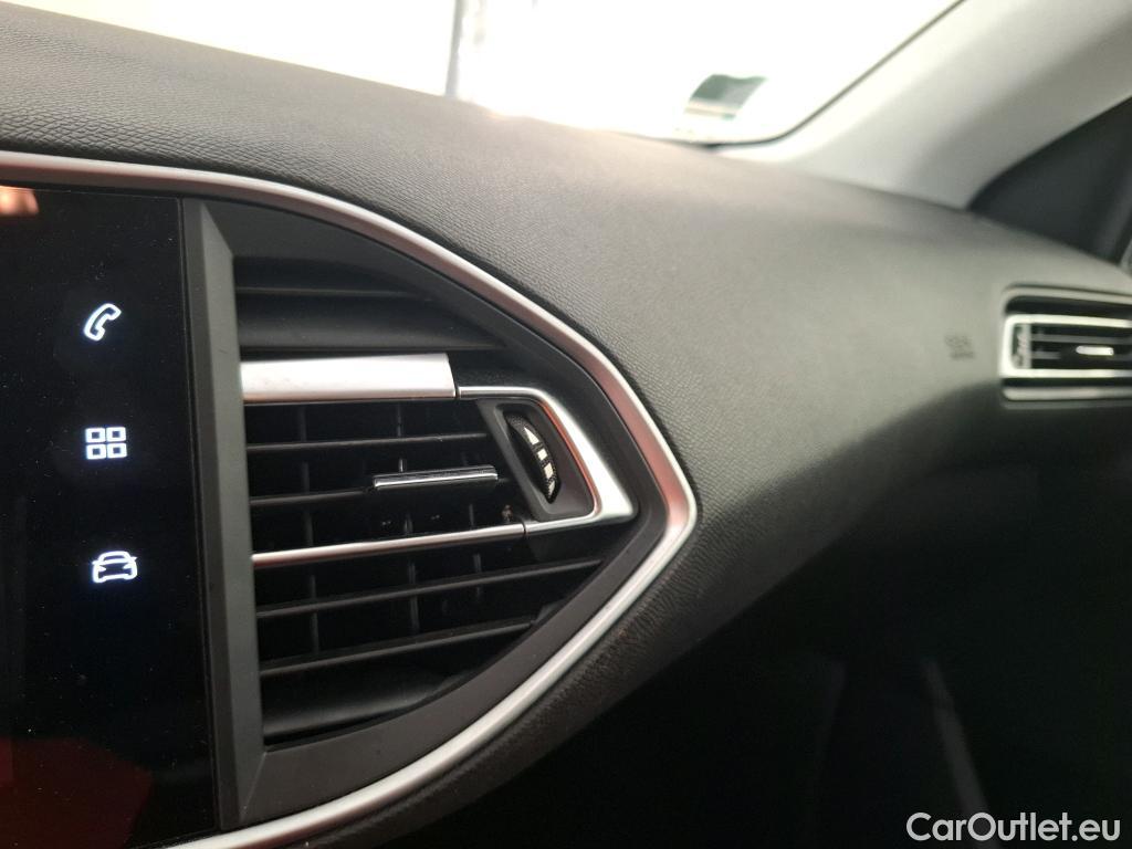  Peugeot  308  Active Business 1.5 HDi 130CV BVA8 E6d #6