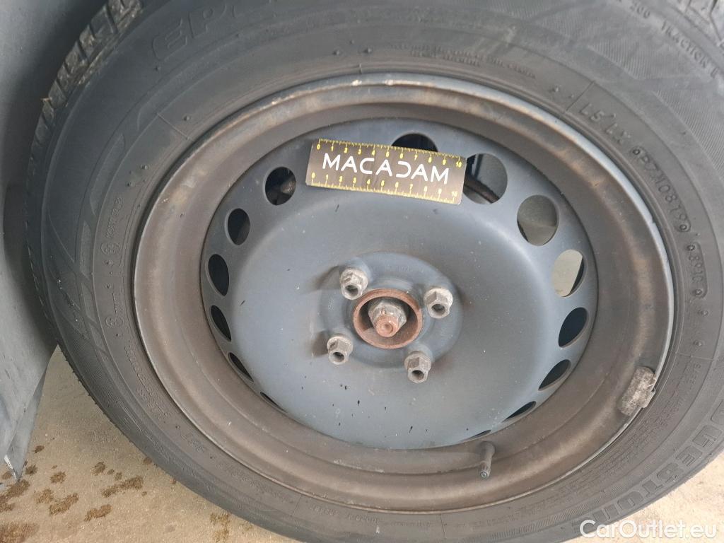  Renault  Clio RENAULT  Société VU 5p Berline Air Medianav dCi 75 - 18 #25