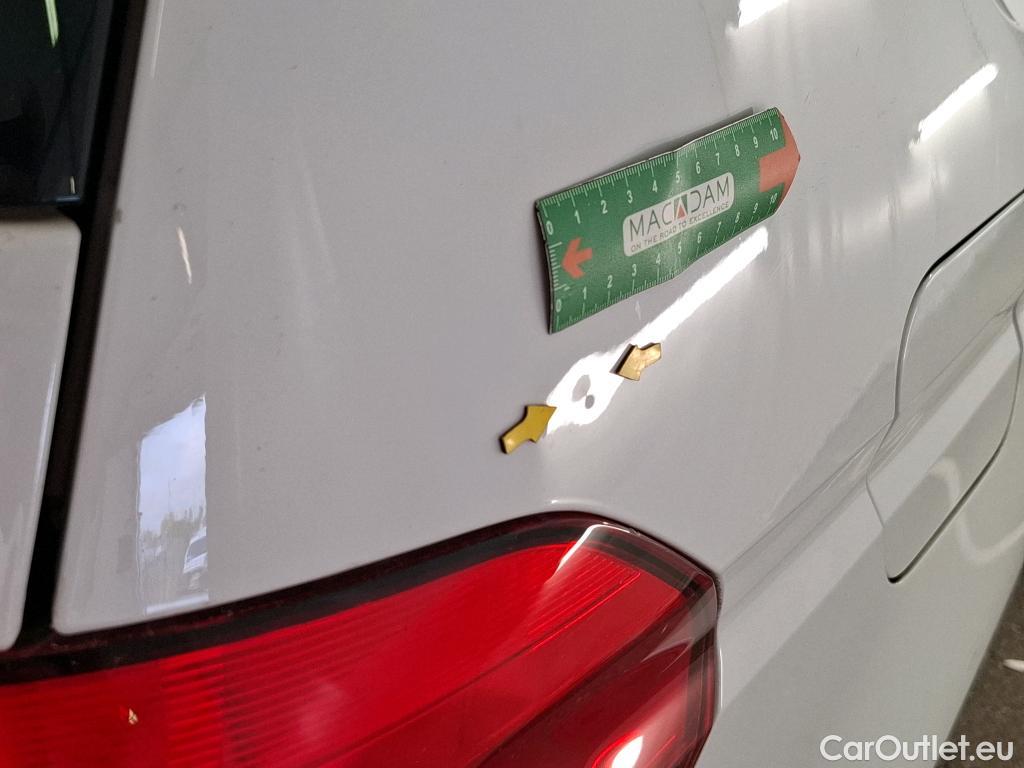  Volkswagen  Touran  Lounge Business BMT/Start-Stopp 2.0 TDI 120CV BVM6 E6d #28