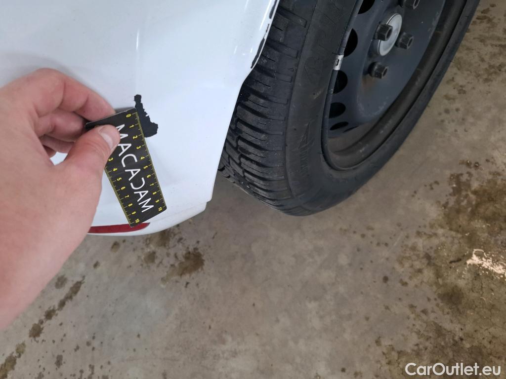  Renault  Clio RENAULT  Société VU 5p Berline Air Medianav dCi 75 - 18 #14