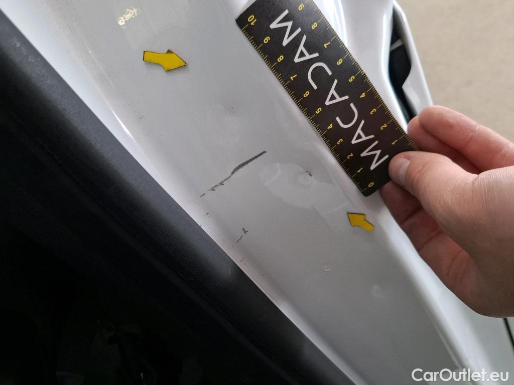  Renault  Trafic RENAULT  4p Combi Zen L1 Energy dCi 125 8 places #22