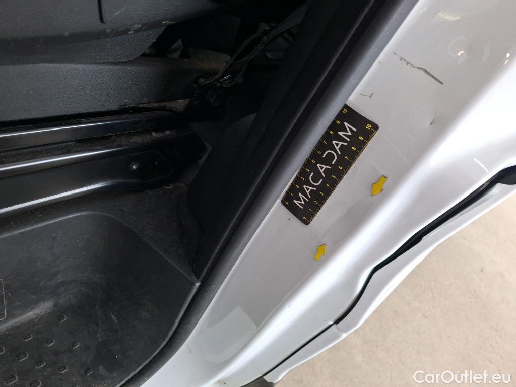  Renault  Trafic RENAULT  4p Combi Zen L1 Energy dCi 125 8 places #21