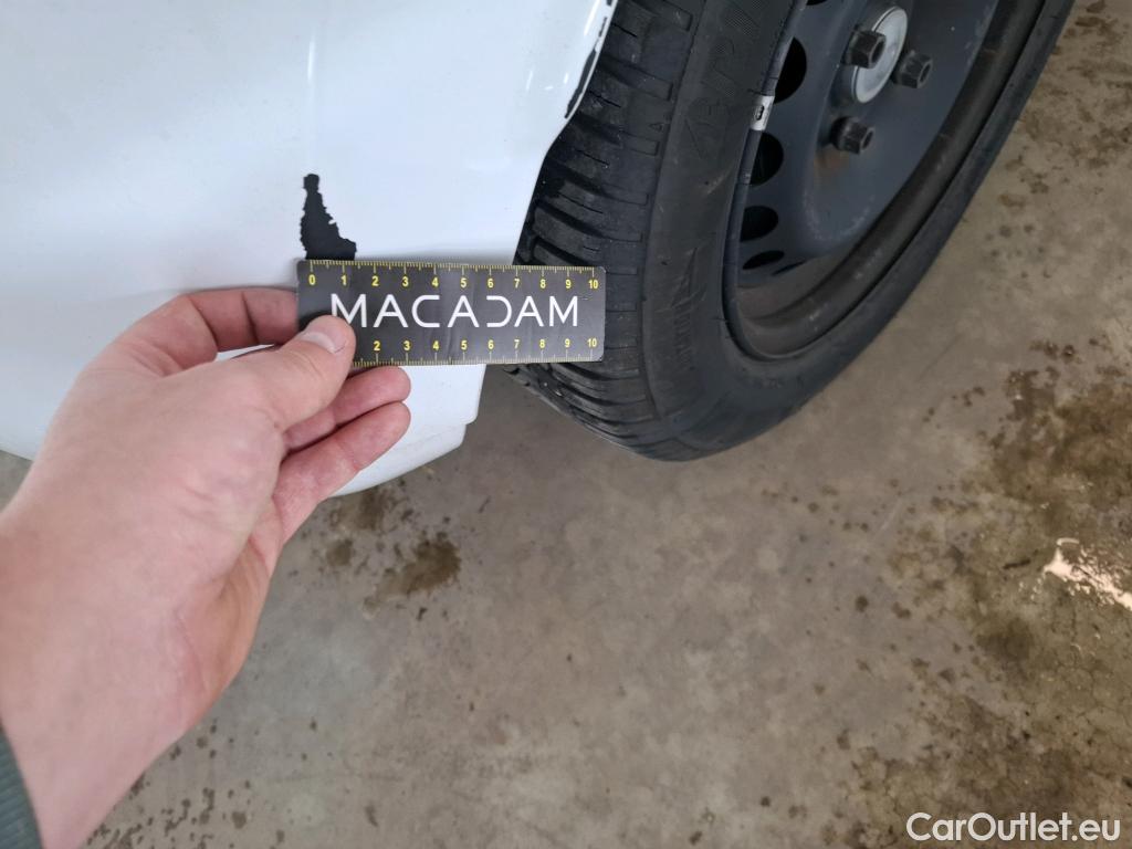  Renault  Clio RENAULT  Société VU 5p Berline Air Medianav dCi 75 - 18 #15