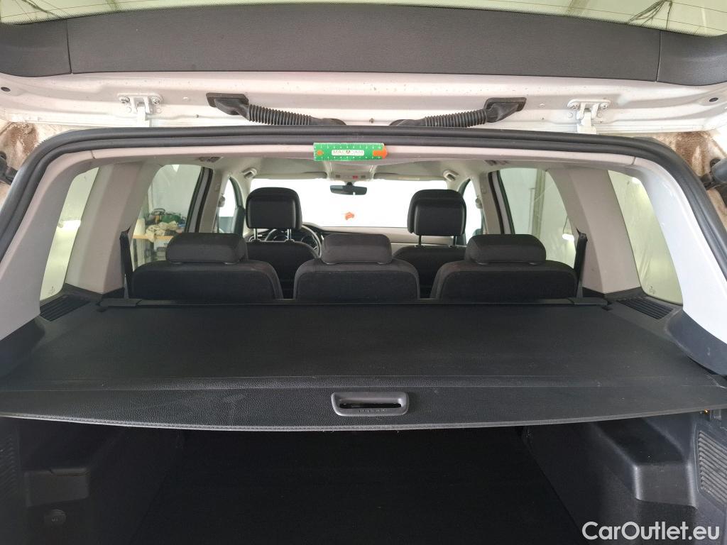  Volkswagen  Touran  Lounge Business BMT/Start-Stopp 2.0 TDI 120CV BVM6 E6d #36