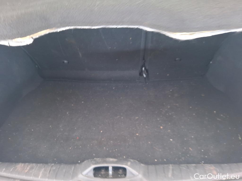  Peugeot  208  Active 1.2 PureTech 80CV BVM5 E6 #17