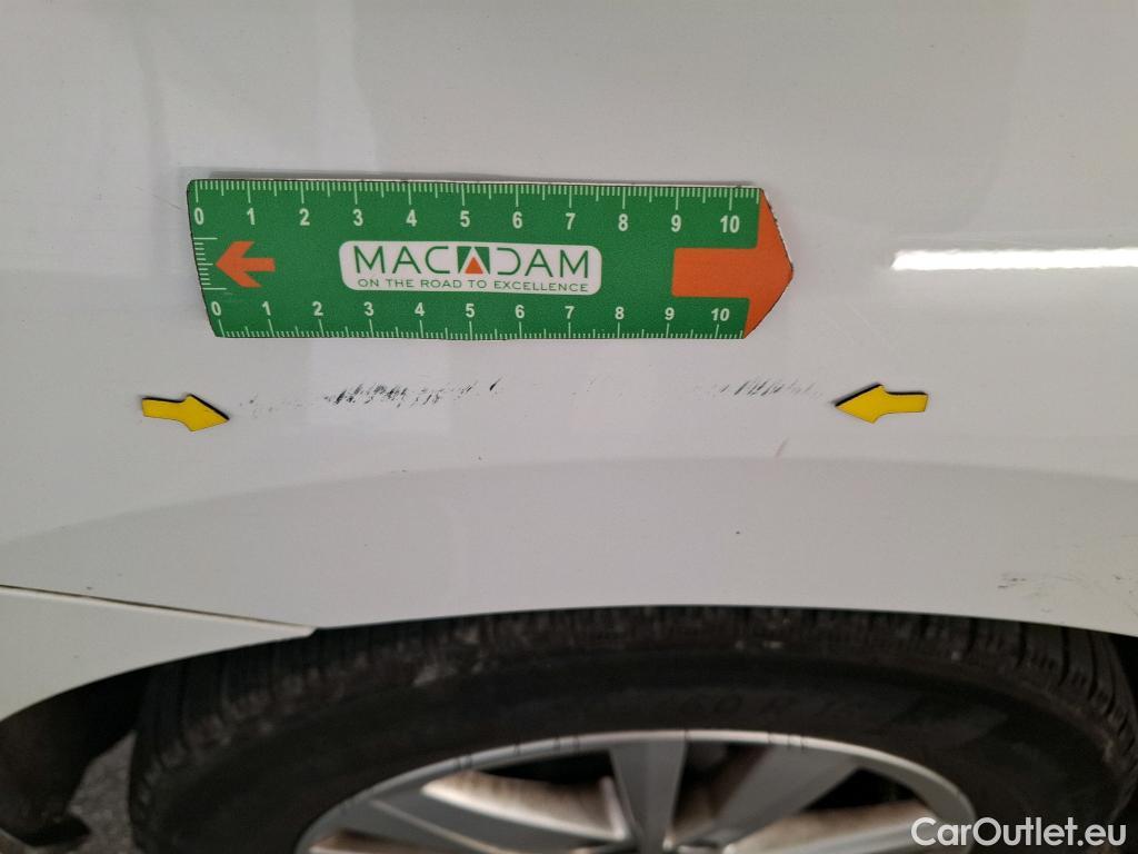  Volkswagen  Touran  Lounge Business BMT/Start-Stopp 2.0 TDI 120CV BVM6 E6d #30