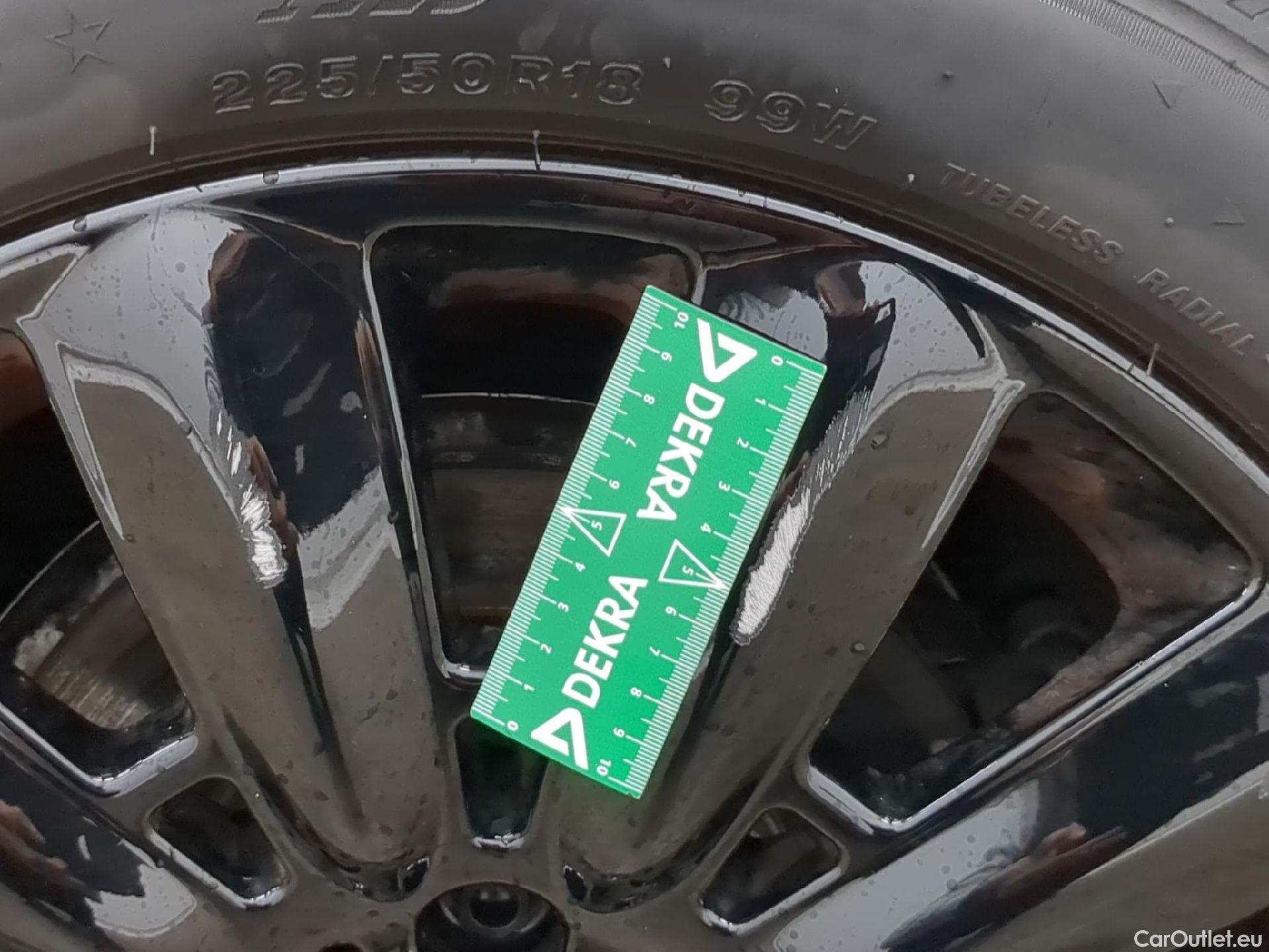  Mini  Countryman MINI  / 2020 / 5P / Crossover Cooper SE ALL4 Northwood 125+95ch BVA6 #17