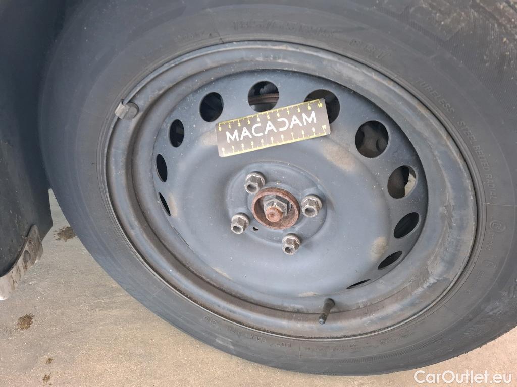  Renault  Clio RENAULT  Société VU 5p Berline Air Medianav dCi 75 - 18 #34