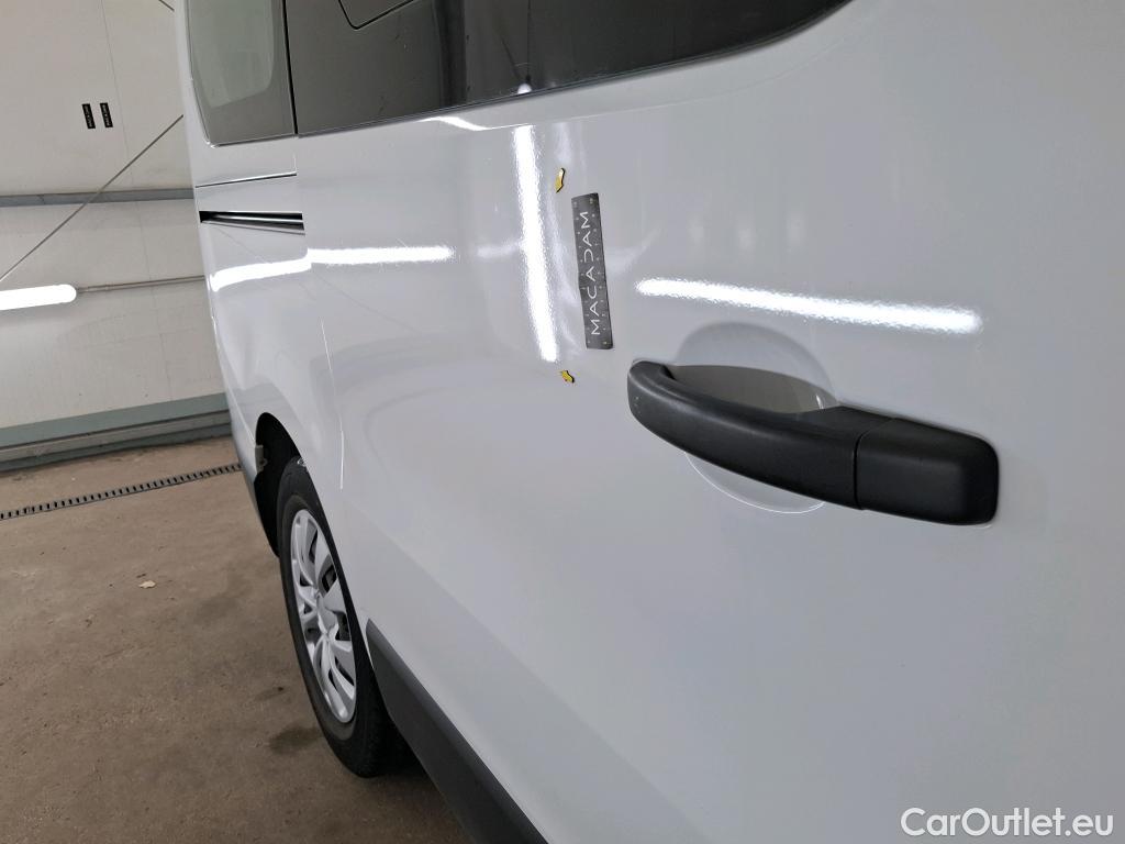  Renault  Trafic RENAULT  4p Combi Zen L1 Energy dCi 125 8 places #9