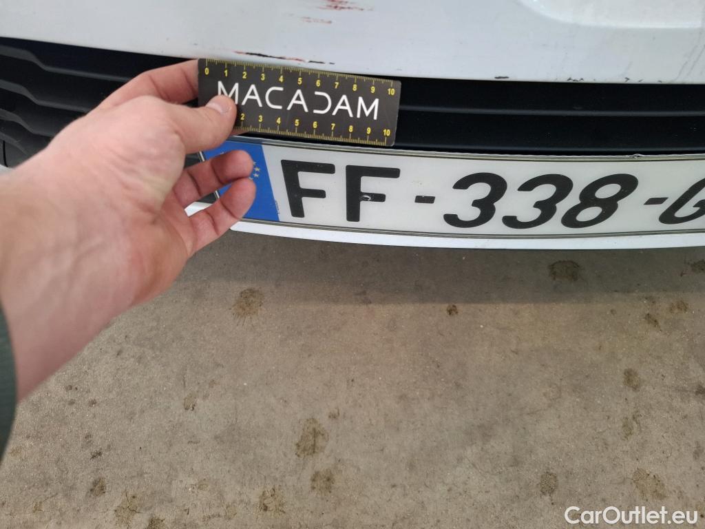  Renault  Clio RENAULT  Société VU 5p Berline Air Medianav dCi 75 - 18 #9