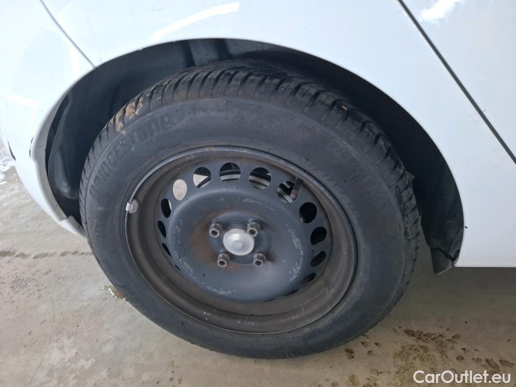  Renault  Clio RENAULT  Société VU 5p Berline Air Medianav dCi 75 - 18 #29