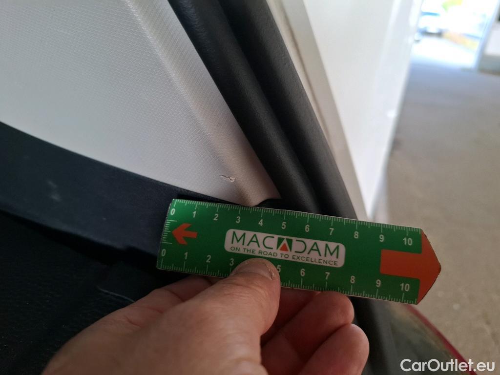  Volkswagen  Touran  Lounge Business BMT/Start-Stopp 2.0 TDI 120CV BVM6 E6d #41