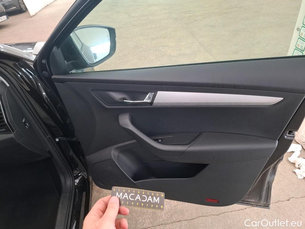  Skoda  Karoq SKODA  / 2022 / 5P / SUV 1.5 TSI 150ch ACT DSG7 Business #15