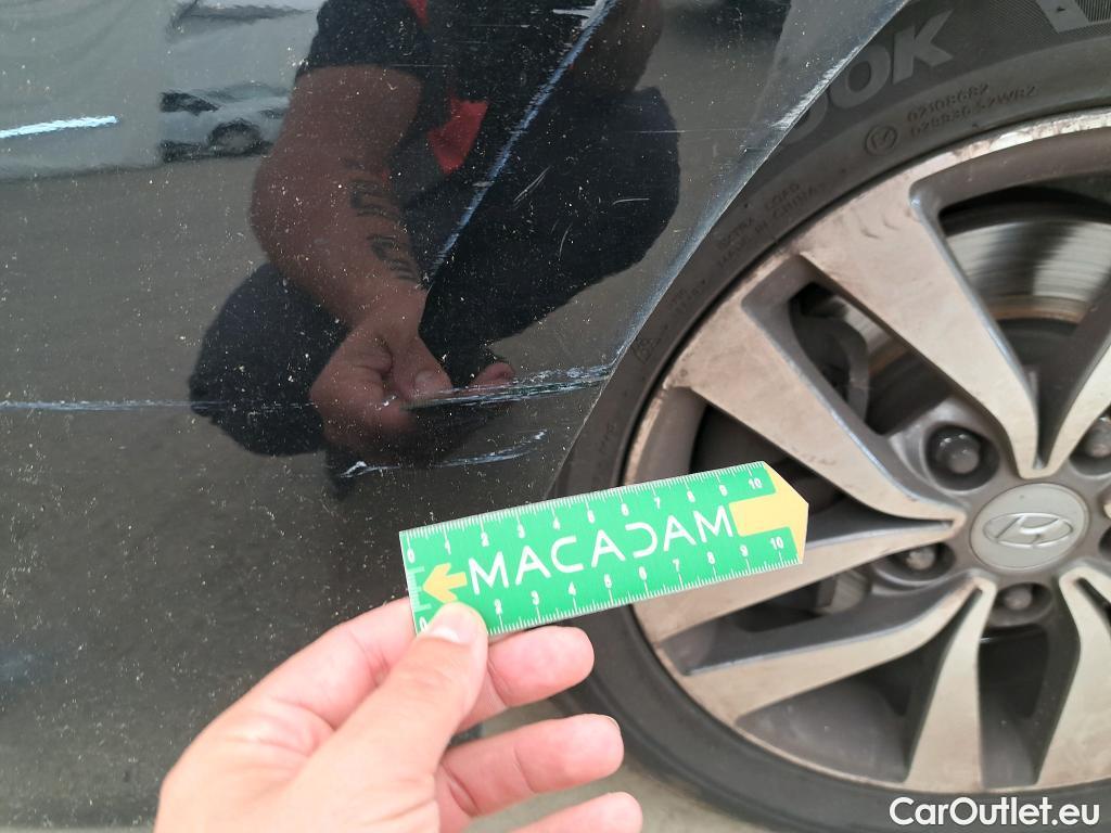  Hyundai  i30  cw Business 1.6 CRDi 115CV BVM6 E6dT #22