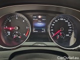  Volkswagen  Passat 2.0 TDI SCR Business Variant #5