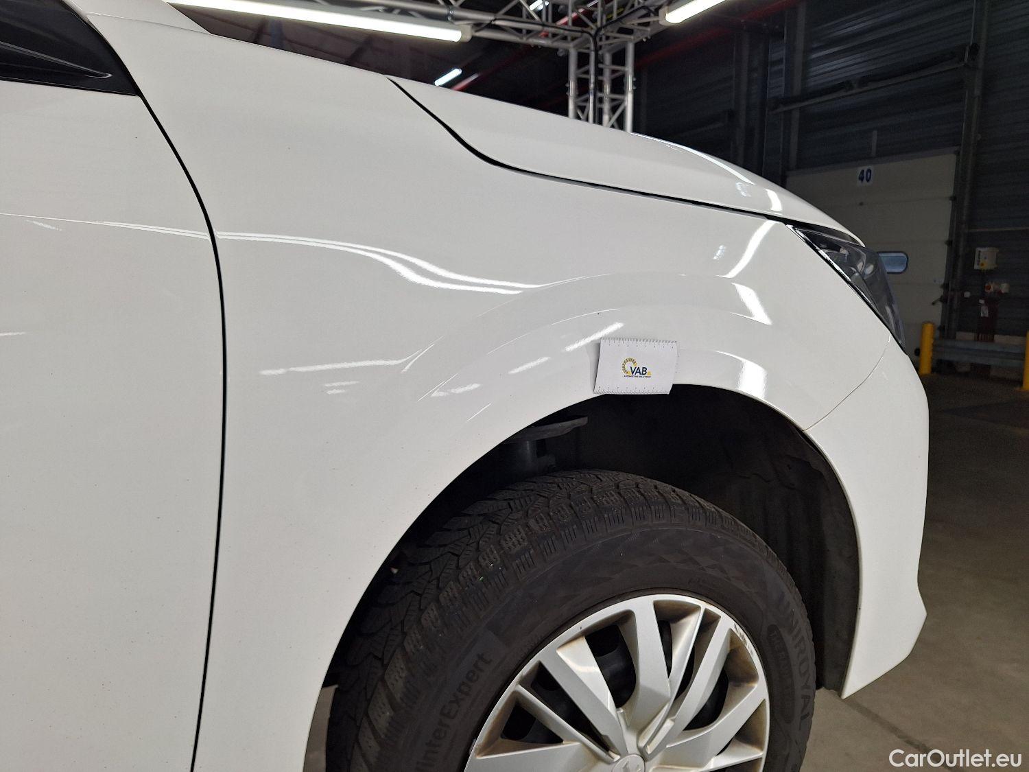  Peugeot  208 Peugeot,  '19, Peugeot  1.5 BlueHDi 100 MAN6 S&S Active 5d #4