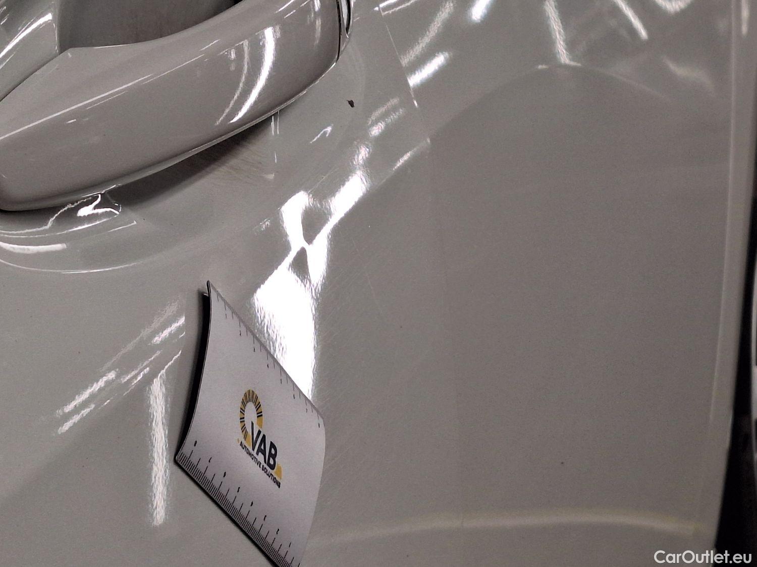  Peugeot  208 Peugeot,  '19, Peugeot  1.5 BlueHDi 100 MAN6 S&S Active 5d #9