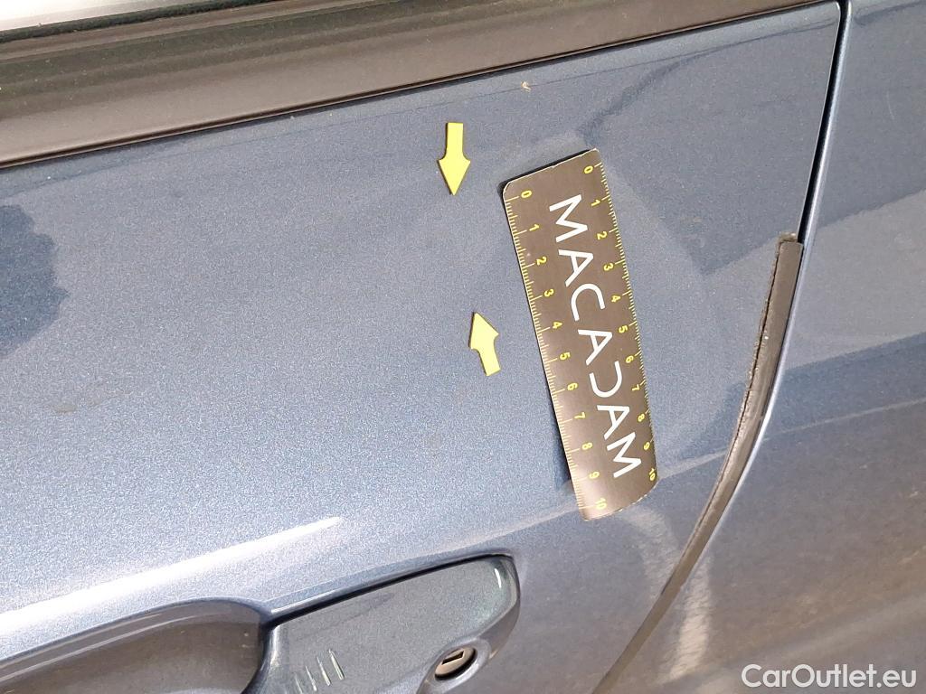  Ford  Kuga FORD  / 2019 / 5P / SUV 2.5 190 hybrid Flexifuel Pshift Titanium #8