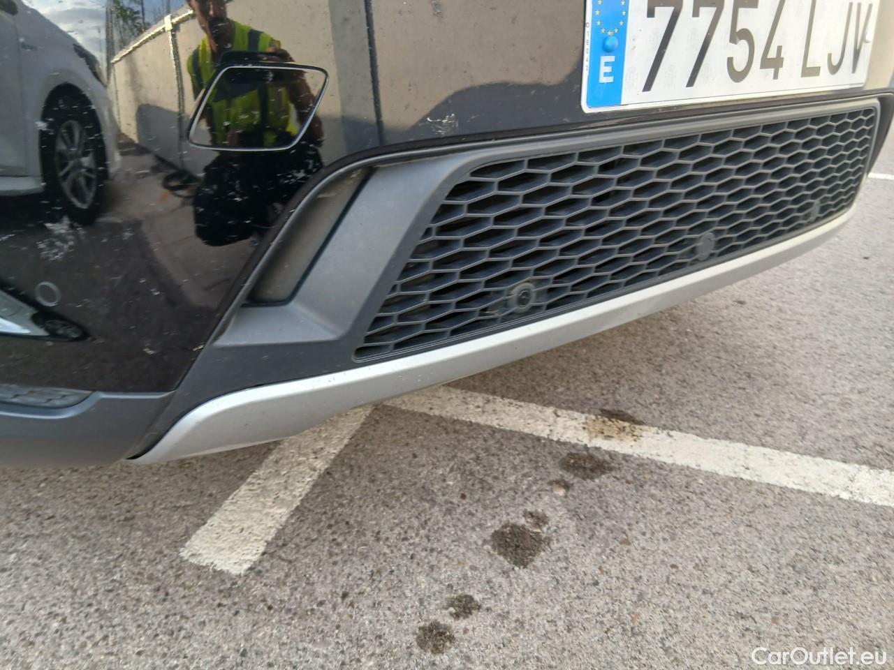  Land Rover  Discovery LAND ROVER  Sport / 2019 / 5P / todoterreno 2.0D I4- 150 PS AWD MHEV AT Standard #3