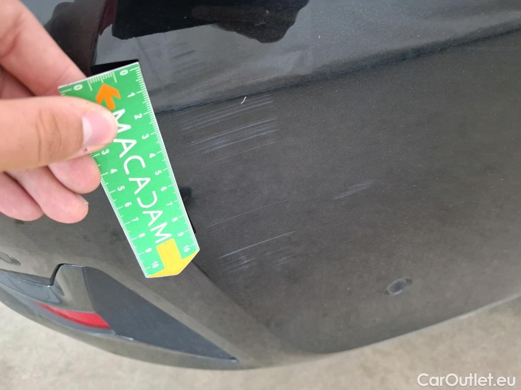  Bmw  Serie 3 Série 3 Berline 318 d Lounge 2.0 150CV BVA8 E6d #5