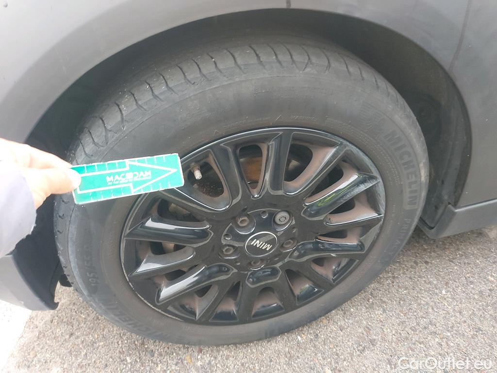  Mini  Cooper MINI MINI / 2014 / 5P / berlina con portón ONE 5 PUERTAS (CX) #1