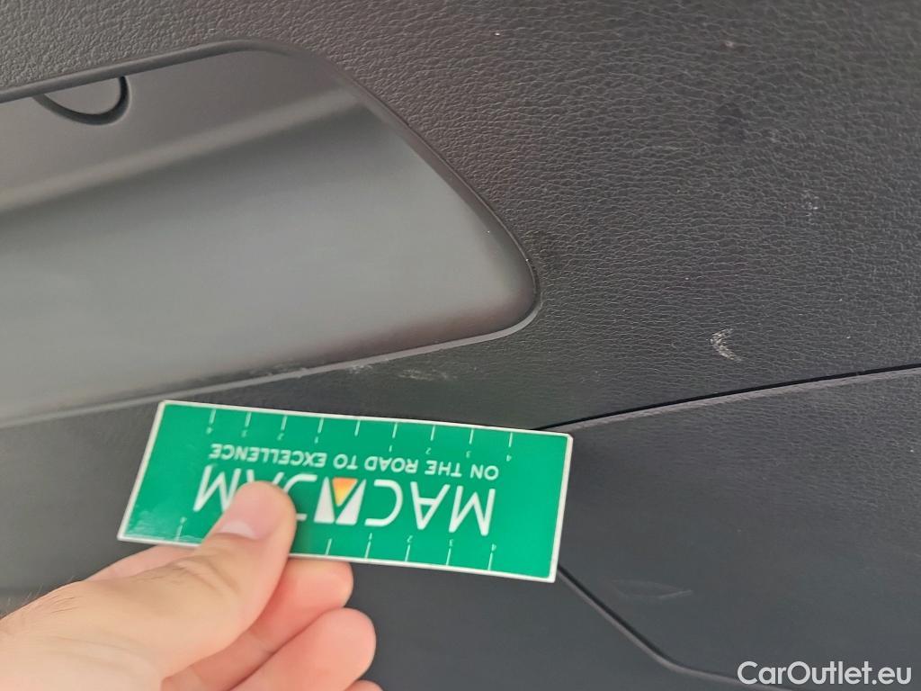  Bmw  X1 BMW  / 2019 / 5P / todoterreno sDrive16d #4