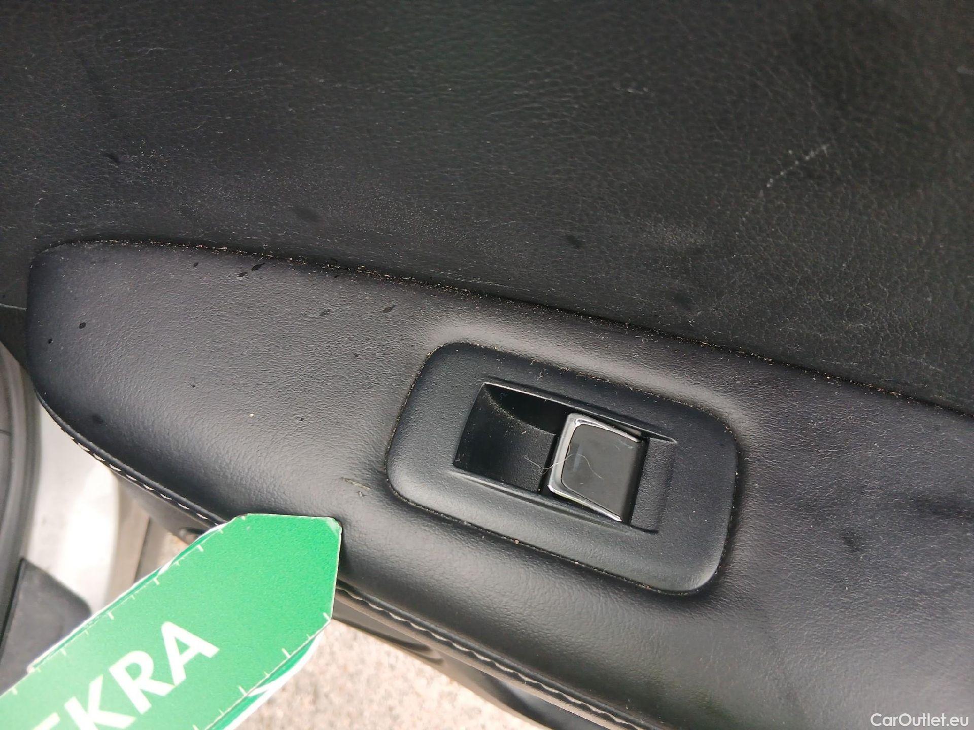  Lexus  RX LEXUS  / 2019 / 5P / todoterreno 450h Business #6