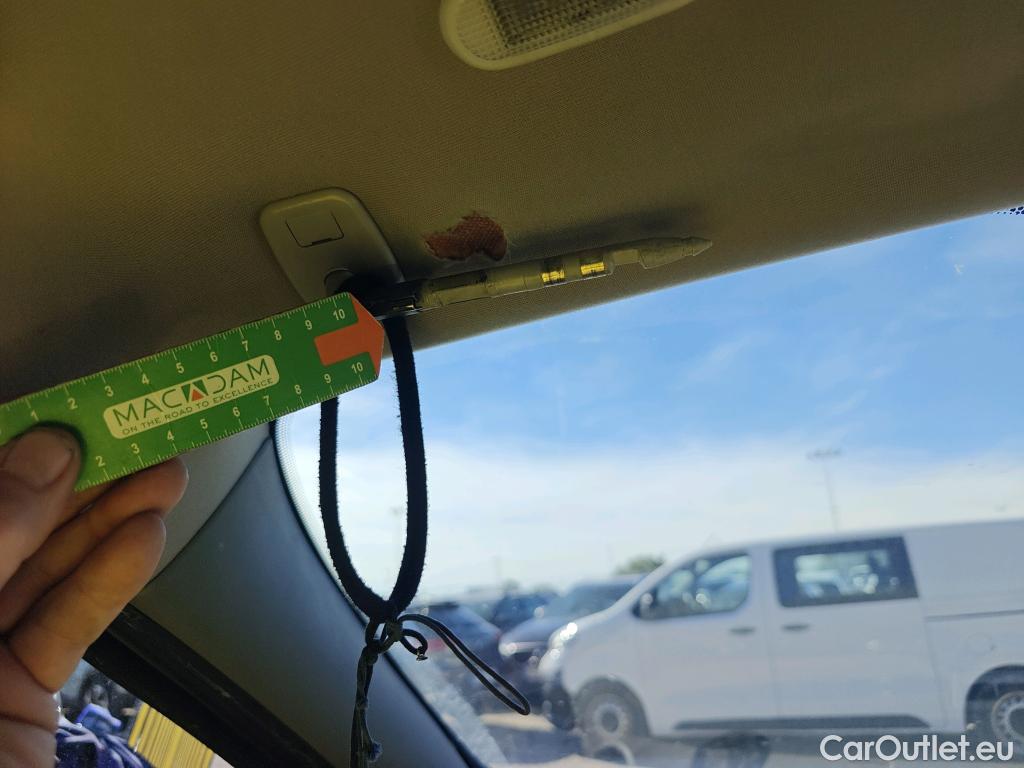  Renault  Scenic RENAULT SCÉNIC 5p 3G monovolumen compacto BOSE Energy dCi 130 eco2 Euro 6 #34