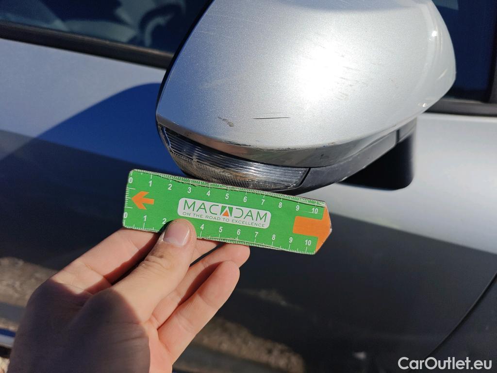  Toyota  Corolla TOYOTA  / 2019 / 5P / familiar 1.8 125H ACTIVE TECH E-CVT TOU SPORT #91