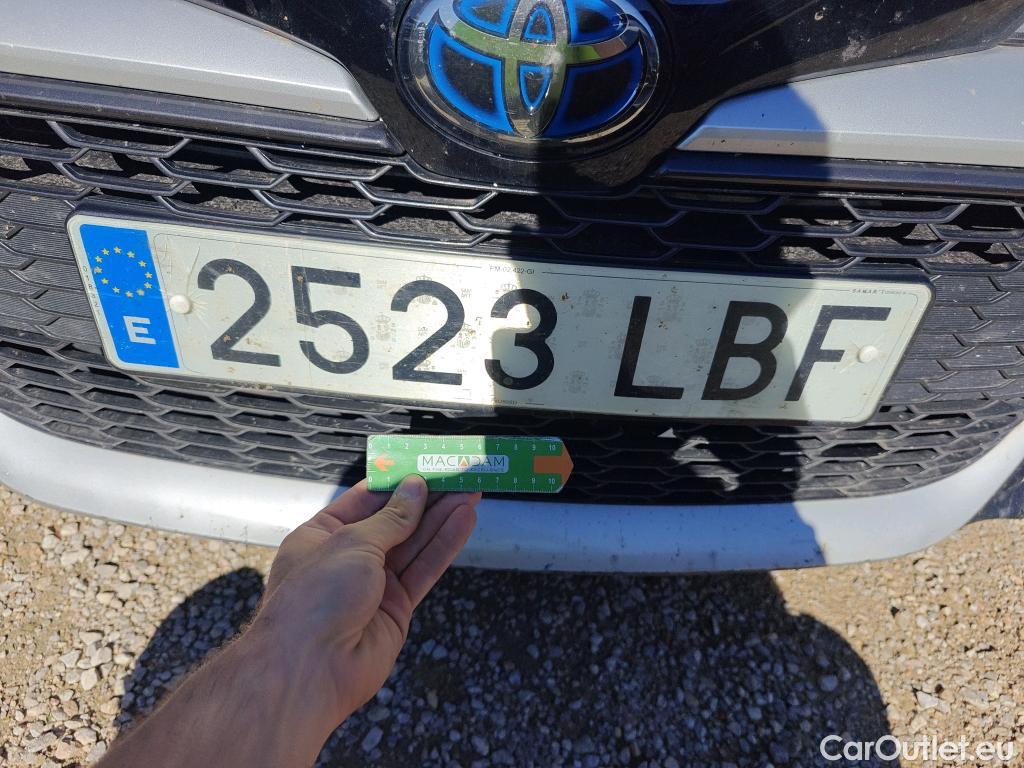  Toyota  Corolla TOYOTA  / 2019 / 5P / familiar 1.8 125H ACTIVE TECH E-CVT TOU SPORT #89