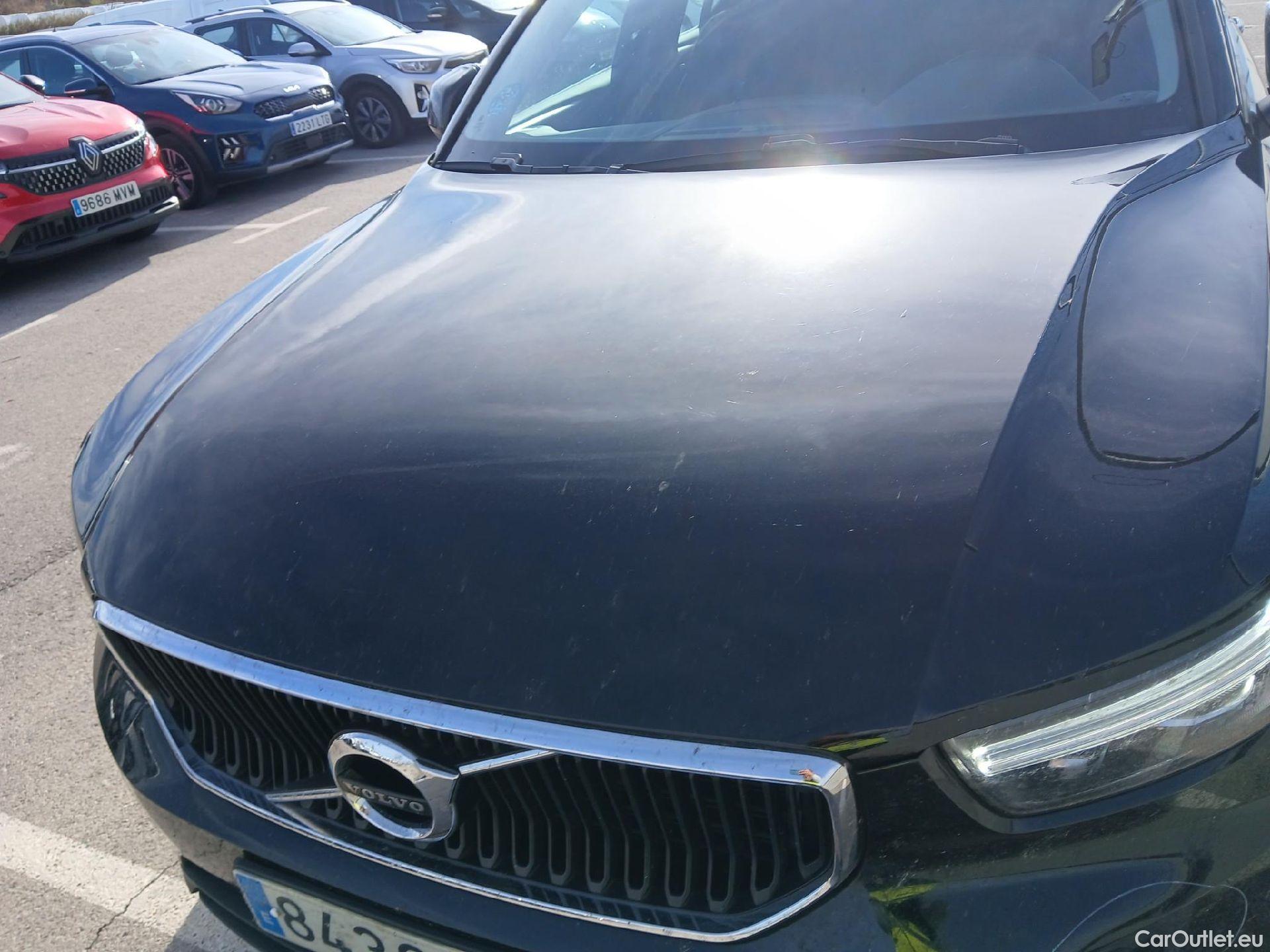  Volvo  XC 40 VOLVO XC40 / 2017 / 5P / todoterreno 1.5 T2 Momentum Core #11