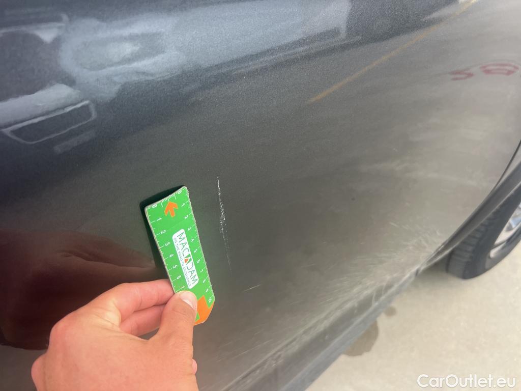  DS  DS7 DS DS 7 Crossback / 2017 / 5P / todoterreno BlueHDi DE 96kW (130CV) Auto. CHIC (AC) #4