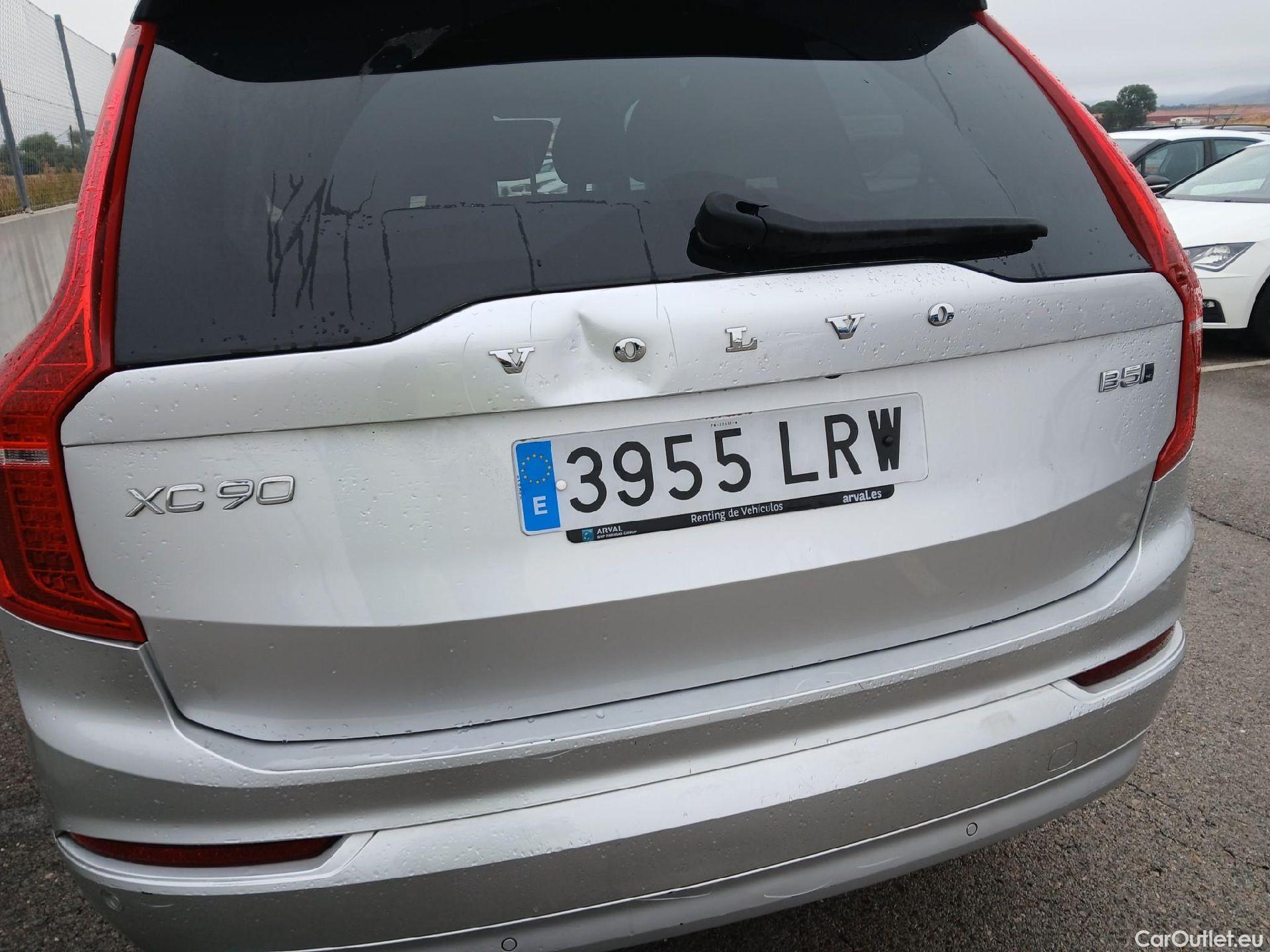  Volvo  XC90 VOLVO  / 2019 / 5P / todoterreno 2.0 B5 D AWD Momentum Pro Auto #31