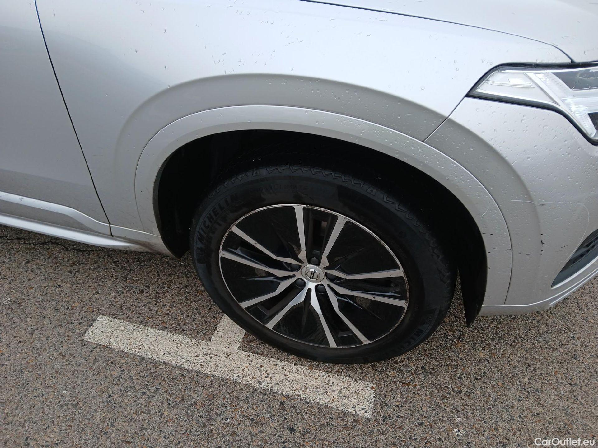  Volvo  XC90 VOLVO  / 2019 / 5P / todoterreno 2.0 B5 D AWD Momentum Pro Auto #38